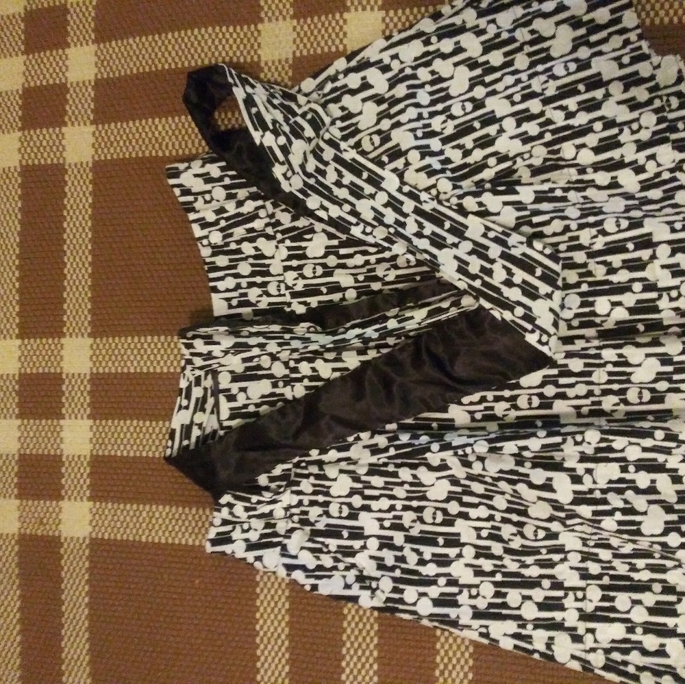 Skirt - Picture 3 of 5